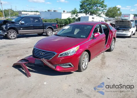 2015 Hyundai Sonata Se z USA, uszkodzony, nr VIN 5NPE24AF0FH192879